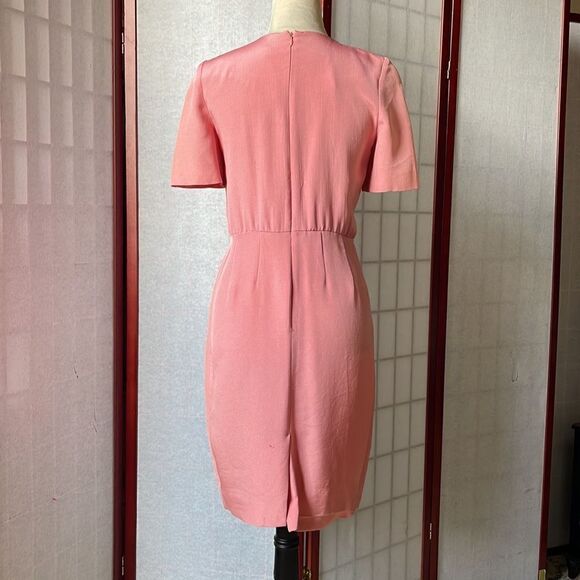 Liz Claiborne Pink Short Sleeved Dress w/ Embroidered Top (Size: 2 Petite) - Picture 4 of 12